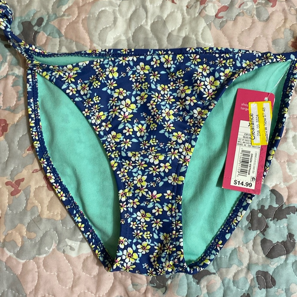Xhilaration side tie bikini bottom. New! XS
